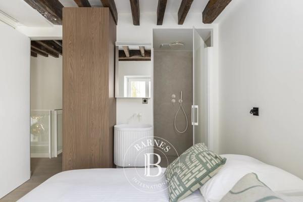 Paris 7ème, Appartement 3 Chambres -  179 m² à vendre