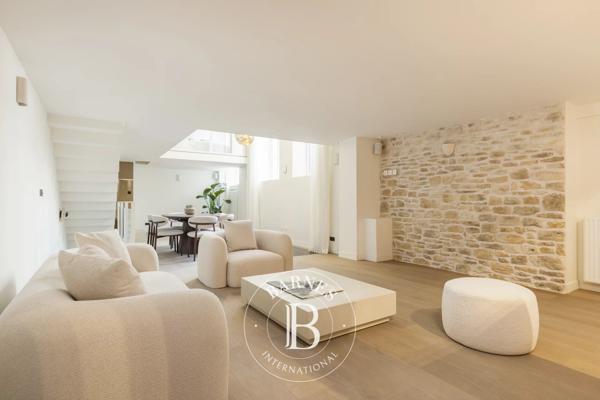 Paris 7ème, Appartement 3 Chambres -  179 m² à vendre