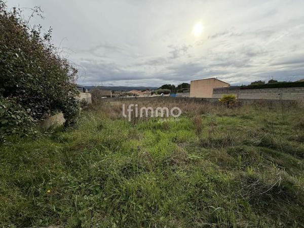 Terrain constructible de 616m2