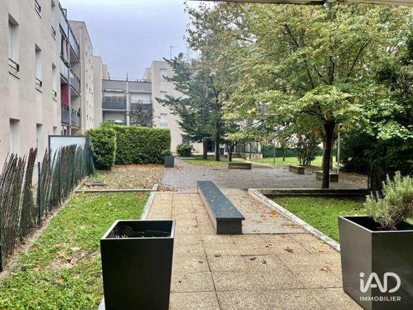 Location appartement 2 pièces 51 m² Vaulx-en-Velin