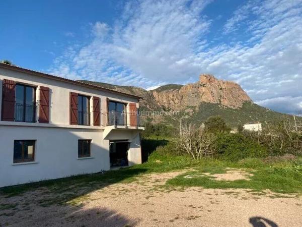 Location                                                      Appartement
                        
                     2 pièces                      45 m2                     à Ajaccio