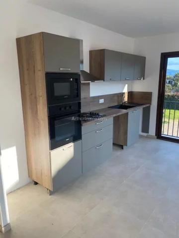 Location                                                      Appartement
                        
                     2 pièces                      45 m2                     à Ajaccio