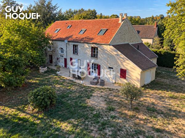 Longère atypique de 367 m² avec piscine intérieure ? Terrain de 6 452 m² ? À 10 min de Coulommiers
