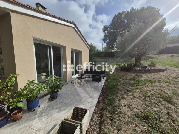 Maison
         8 pièces
        - 174 m² 325 000 € *