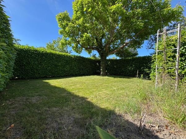 PARAY-LE-MONIAL – Maison familiale de 115 m², 4 chambres, double garage et grand terrain clos