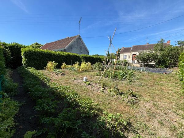 PARAY-LE-MONIAL – Maison familiale de 115 m², 4 chambres, double garage et grand terrain clos