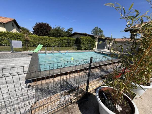 Maison à vendre |  Ambarès-et-Lagrave |  1 pièce | 27 m²