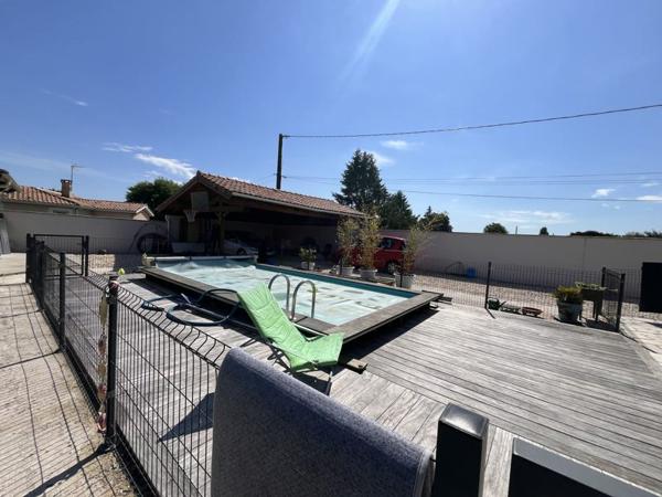 Maison à vendre |  Ambarès-et-Lagrave |  1 pièce | 27 m²