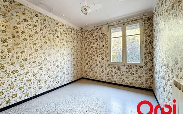 Maison à vendre    5 pièces •  Saint-Nazaire-de-Pézan