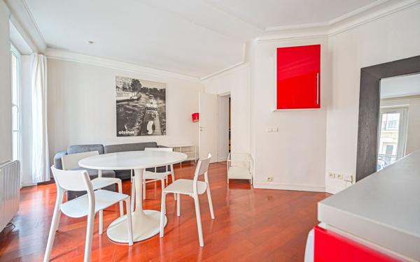 Appartement à vendre    2 pièces • 37,79 m2 Paris 17