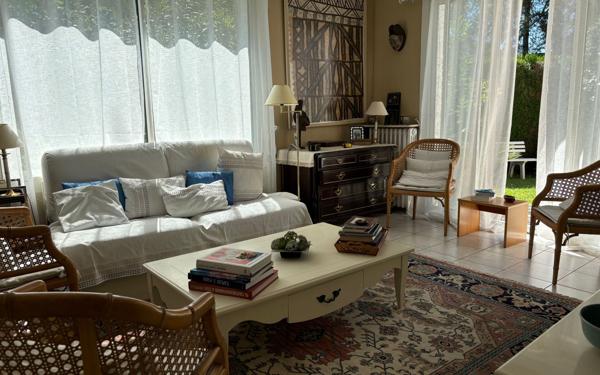 Maison à vendre    6 pièces •  Pau