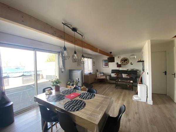 MAISON  44680 SAINTE PAZANNE - 2 CHAMBRES - BUDGET 216 000  HAI