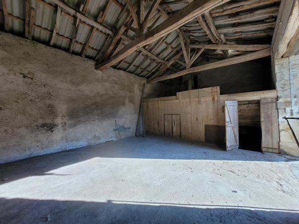 MAISONS - 200 M2 - 8 PIÈCES