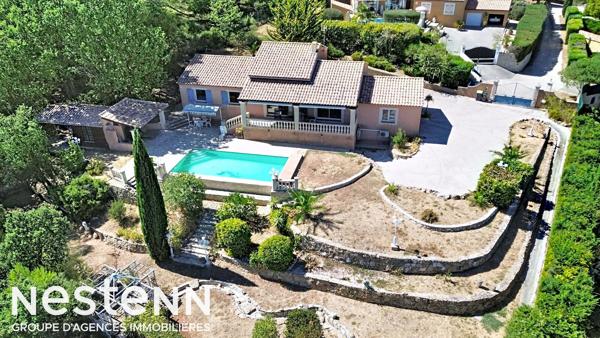 Maison 5 pièces Gareoult avec piscine et double garage