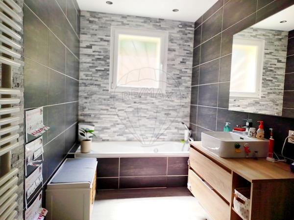 Maison  en vente - Ain - 01