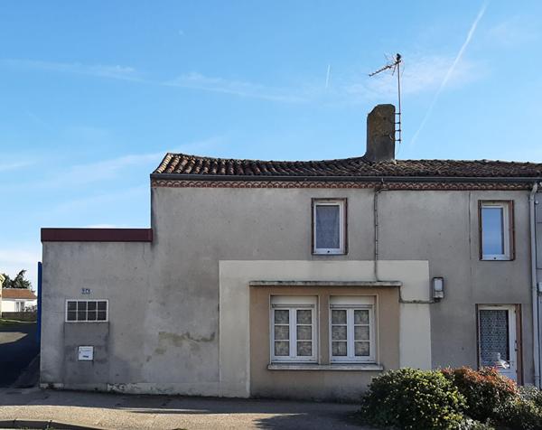 Maison broglienne en centre ville de 4 pièces avec garage