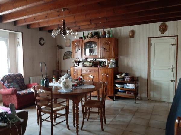 Maison broglienne en centre ville de 4 pièces avec garage