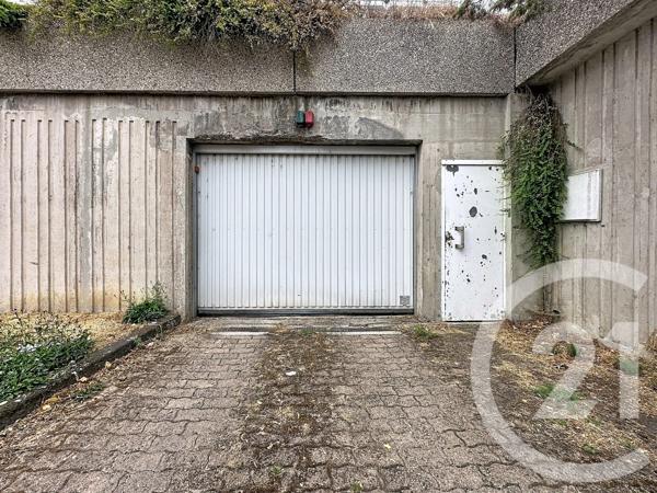 Parking à vendre  13,77 m 2   BELFORT  - 90