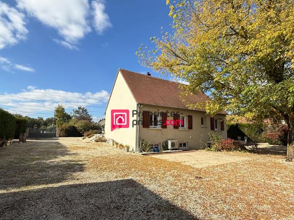 Maison proche Chinon 4 pièce(s) 91 m2 - sous sol - Garages
