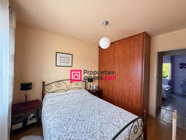 Maison proche Chinon 4 pièce(s) 91 m2 - sous sol - Garages