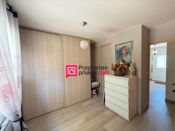 Maison proche Chinon 4 pièce(s) 91 m2 - sous sol - Garages