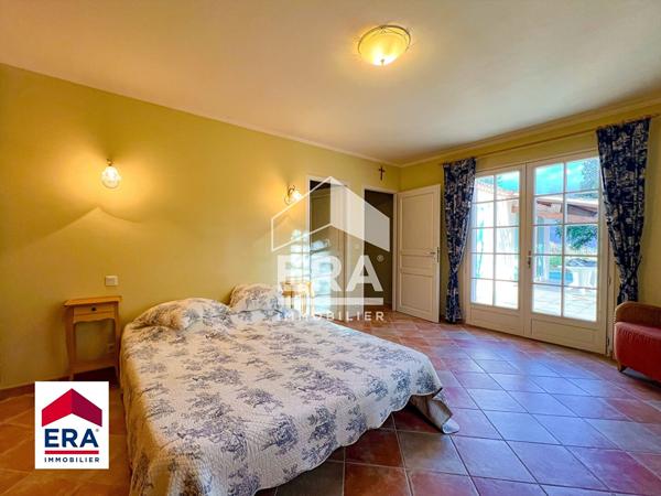 Villa + studio avec piscine