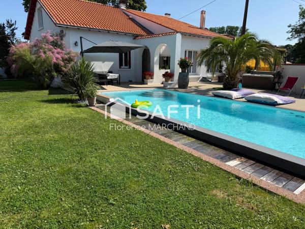 BELLE MAISON AVEC DÉPENDANCE 4 CH GARAGE JARDIN PISCINE SPA