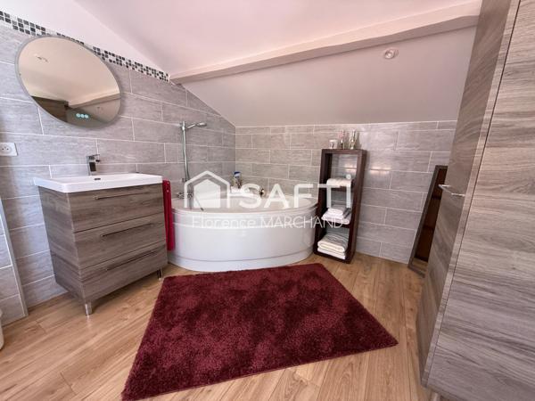 BELLE MAISON AVEC DÉPENDANCE 4 CH GARAGE JARDIN PISCINE SPA