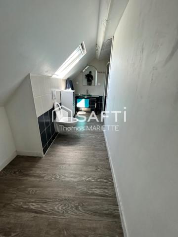 Maison sur sous-sol complet avec quatre chambres cuisine, séjour salon. Idéal, investissement locatif.