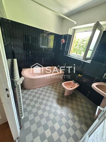 Maison sur sous-sol complet avec quatre chambres cuisine, séjour salon. Idéal, investissement locatif.