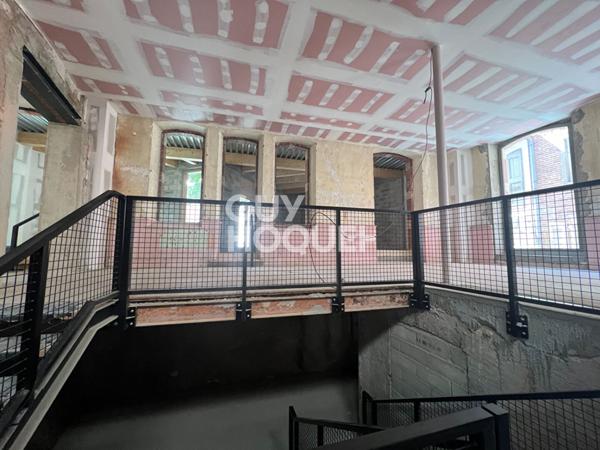 Local commercial 224,5 m2 en plein centre d'ALBI (Loyer Progressif par palier).