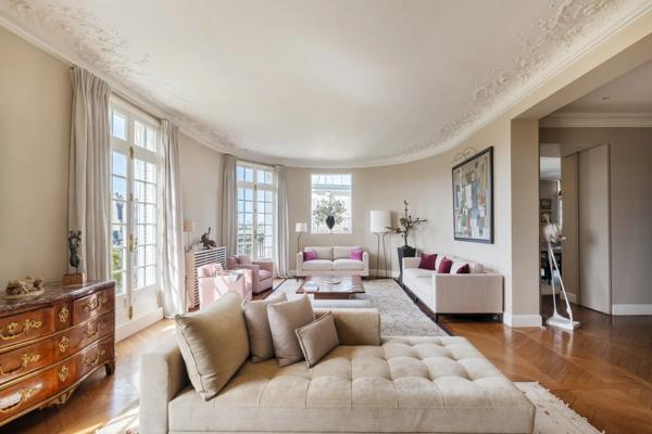Duplex Paris 7e - INVALIDES