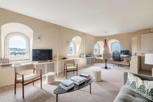 Duplex Paris 7e - INVALIDES