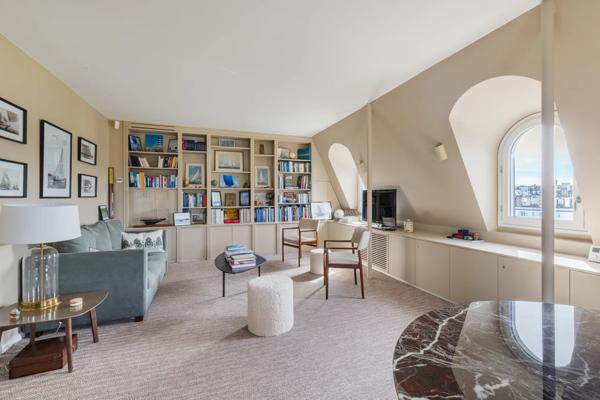 Duplex Paris 7e - INVALIDES