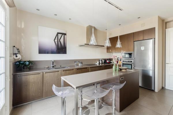Duplex Paris 7e - INVALIDES