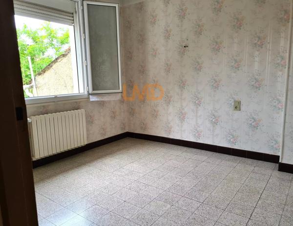 AU Calme - 4 Chambres - 2 Garages - Grand Terrain