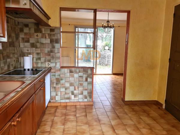 AU Calme - 4 Chambres - 2 Garages - Grand Terrain