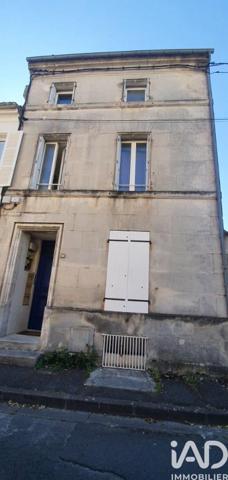 Immeuble à vendre 107 m² Cognac