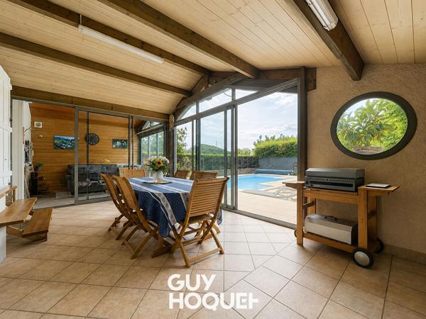 Magnifique Villa, Spacieuse avec Piscine et Dépendances - MILLY LAMARTINE