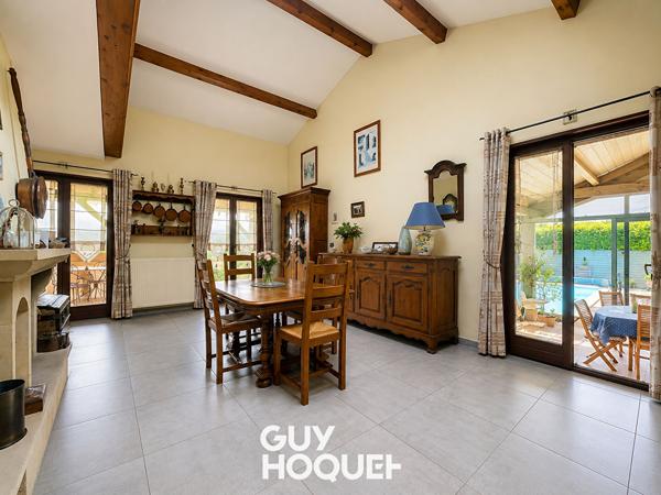 Magnifique Villa, Spacieuse avec Piscine et Dépendances - MILLY LAMARTINE
