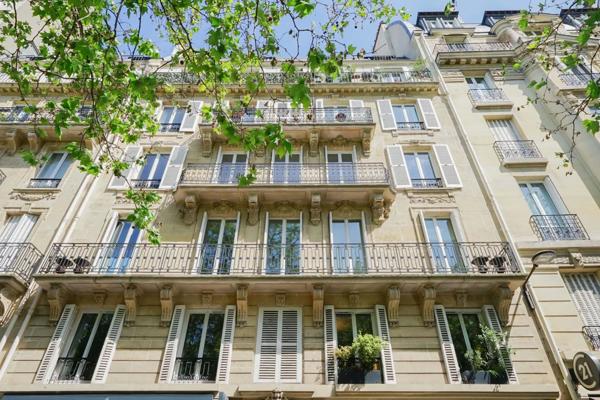 Appartement Paris 7e - AVENUE BOSQUET