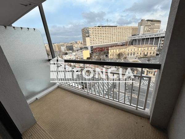 Location Appartement 2 pièces 52.5 m² - 191 BOULEVARD BAILLE Marseille 13005