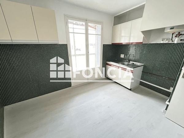 Location Appartement 2 pièces 52.5 m² - 191 BOULEVARD BAILLE Marseille 13005