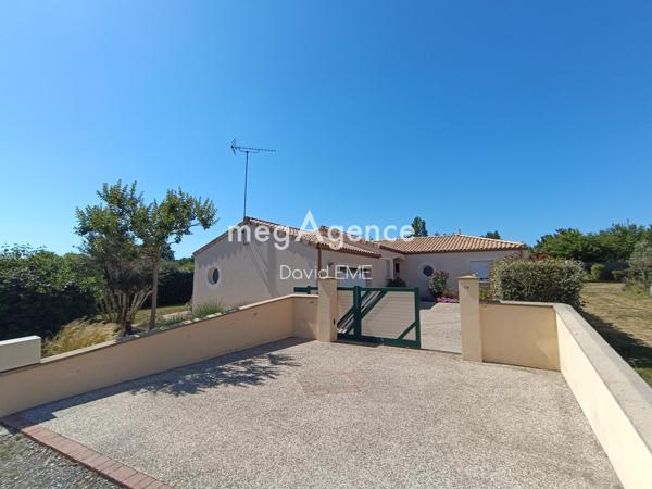 Maison à Aizenay, 85190 - 5 pièces 108m²