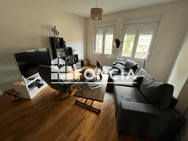 Location Appartement 2 pièces 50.54 m² - 9 RUE DES PAGES Flers 61100