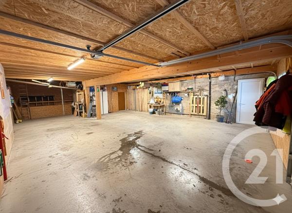 Appartement F4 à vendre  5 pièces - 145,47 m2 FRASNE - 25