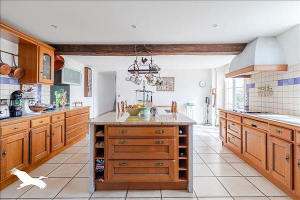 Maison à vendre |  Dirac |  9 pièces | 294 m²
