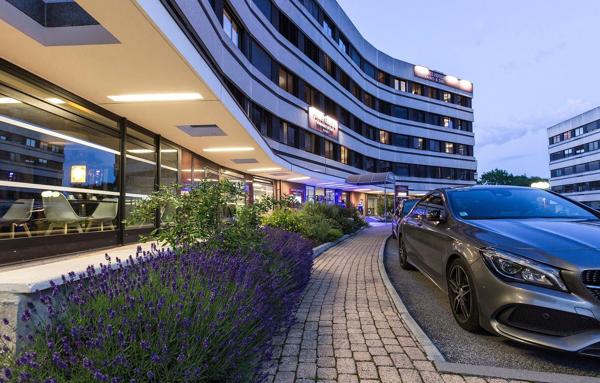 INVESTISSEMENT LOCATIF – FERNEY VOLTAIRE – Résidence Affaires Zenitude Swiss Apparthotels – 6.19 % de rentabilité