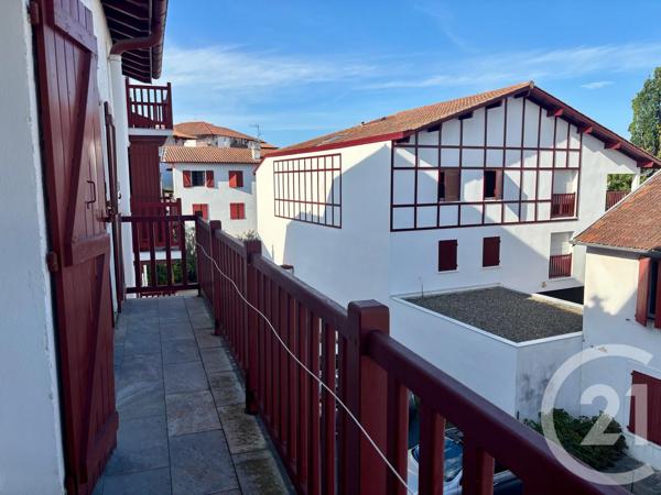 Appartement à vendre  3 pièces - 53,59 m 2   CIBOURE  - 64