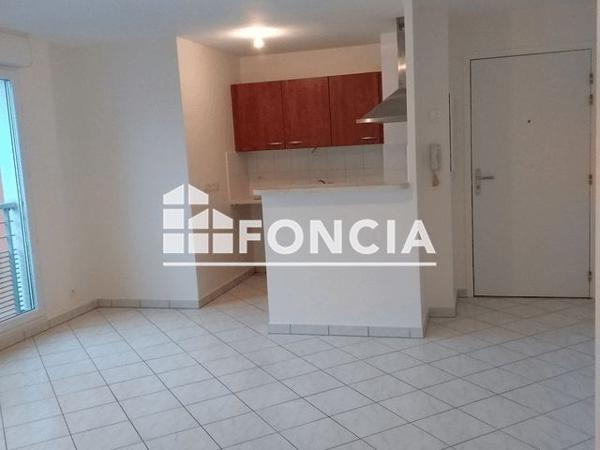 Location Appartement 2 pièces 40.54 m² - 66/68 RUE DE SOMMEVILLE Combs La Ville 77380